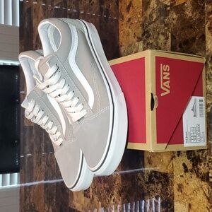 EUC Vans Old Skool Drizzle/True White